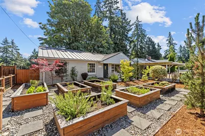 18218 Palatine Avenue N, Shoreline, WA 98133 - Photo 1