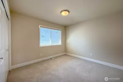 913 273rd Place SE, Sammamish, WA 98075 - Photo 24