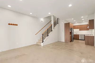 3810 California Avenue SW #B, Seattle, WA 98116 - Photo 8