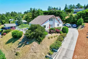 332 Lupine Dr, Sequim, WA 98382 - Photo 2