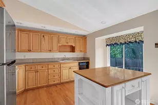 1010 SW 348th Pl, Federal Way, WA 98023 - Photo 14