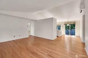 1010 SW 348th Pl, Federal Way, WA 98023 - Photo 8
