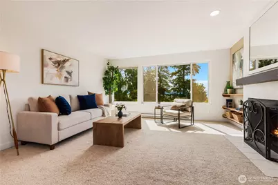215 N 120th Street #301, Seattle, WA 98133 - Photo 4