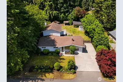 15621 84th Avenue NE, Kenmore, WA 98028 - Photo 2