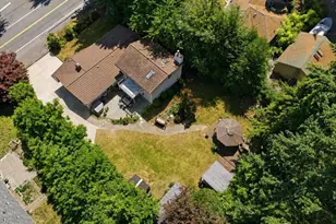 15621 84th Ave NE, Kenmore, WA 98028 - Photo 4