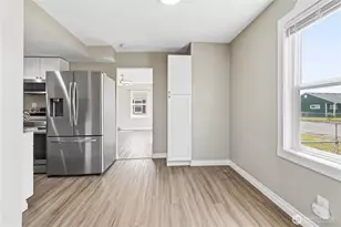 810 30th Ave, Longview, WA 98632 - Photo 8