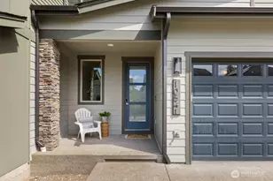 10541 11th St E, Edgewood, WA 98372 - Photo 2