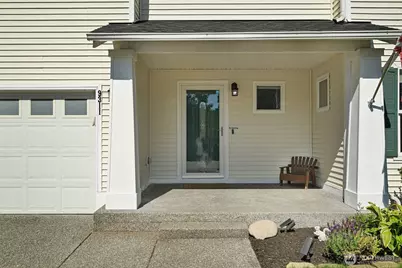 9311 179th Street E, Puyallup, WA 98375 - Photo 2