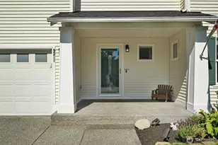9311 179th St E, Puyallup, WA 98375 - Photo 2