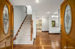 21422 SE 37th St, Sammamish, WA 98075 - Photo 2