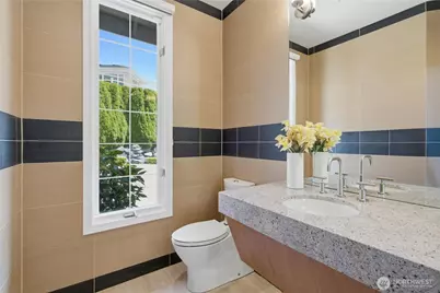 15423 SE 58th Street, Bellevue, WA 98006 - Photo 22