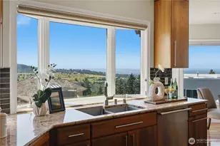 15423 SE 58th St, Bellevue, WA 98006 - Photo 8