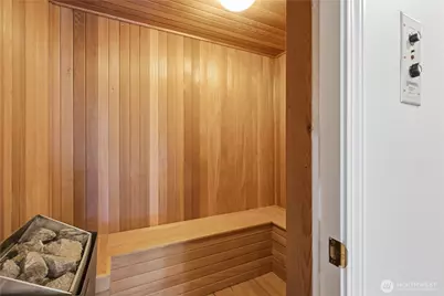 15423 SE 58th Street, Bellevue, WA 98006 - Photo 26