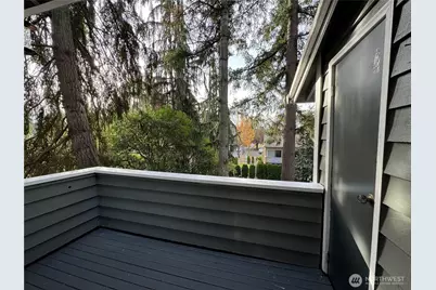 16518 NE 85th Street, Redmond, WA 98052 - Photo 20