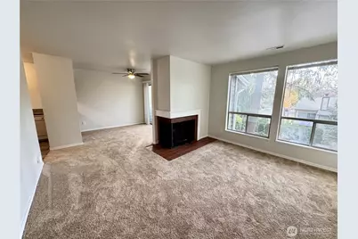 16518 NE 85th Street, Redmond, WA 98052 - Photo 2