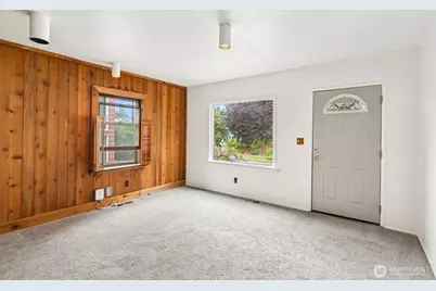 4849 48th Avenue SW, Seattle, WA 98116 - Photo 4