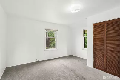 4849 48th Avenue SW, Seattle, WA 98116 - Photo 14