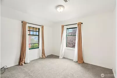 4849 48th Avenue SW, Seattle, WA 98116 - Photo 12
