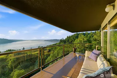 3016 N Narrows Drive #418, Tacoma, WA 98407 - Photo 2