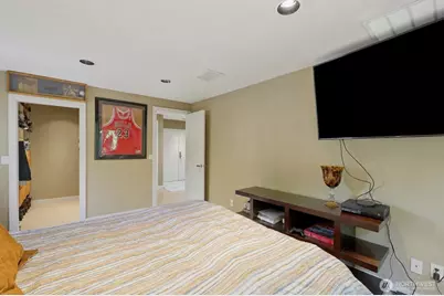 3016 N Narrows Drive #418, Tacoma, WA 98407 - Photo 32