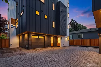 3638 Greenwood Avenue N #A, Seattle, WA 98103 - Photo 2