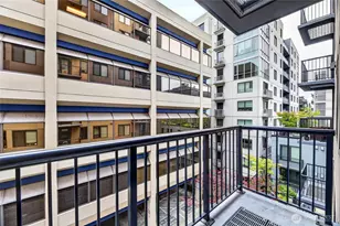 2721 1st Ave, Seattle, WA 98121 - Photo 10