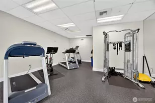 2721 1st Ave, Seattle, WA 98121 - Photo 28