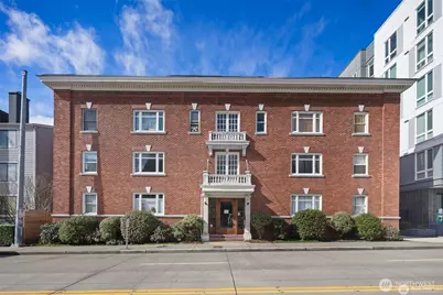 4725 15th Avenue NE #16, Seattle, WA 98105 - Photo 1