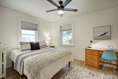 4725 15th Avenue NE #16, Seattle, WA 98105 - Photo 8