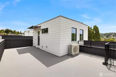3636 Greenwood Avenue N #B, Seattle, WA 98103 - Photo 16