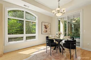10398 NE 17th St, Bellevue, WA 98004 - Photo 6