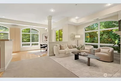 10398 NE 17 Street #204, Bellevue, WA 98004 - Photo 4