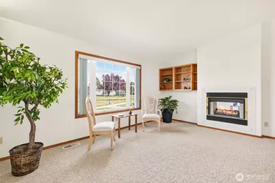 1000 13th Avenue SW #18, Quincy, WA 98848 - Photo 4