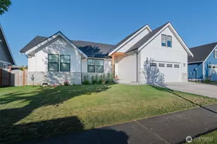 806 Mapleridge Dr, Everson, WA 98247 - Photo 2