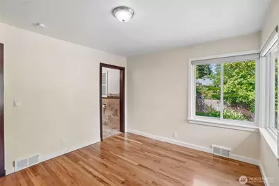 3004 SW Barton Street, Seattle, WA 98126 - Photo 18