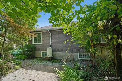 3004 SW Barton Street, Seattle, WA 98126 - Photo 38