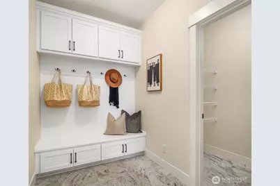 13907 SE 81st Place, Newcastle, WA 98059 - Photo 36