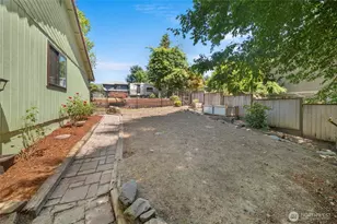 8904 121st St, Puyallup, WA 98373 - Photo 30