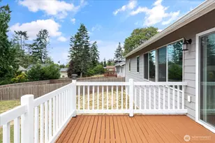 1254 Rickover Dr, Coupeville, WA 98239 - Photo 14