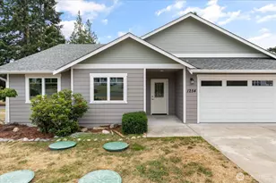 1254 Rickover Dr, Coupeville, WA 98239 - Photo 2