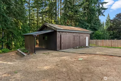 940 Hillandale Drive E, Port Orchard, WA 98366 - Photo 28