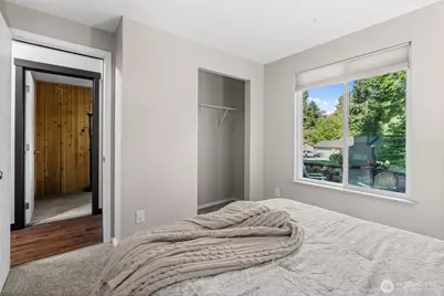 940 Hillandale Drive E, Port Orchard, WA 98366 - Photo 24
