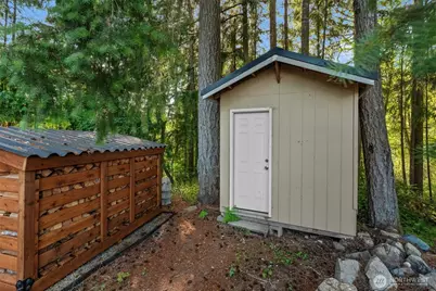 940 Hillandale Drive E, Port Orchard, WA 98366 - Photo 32