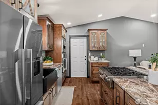 940 Hillandale Dr E, Port Orchard, WA 98366 - Photo 14