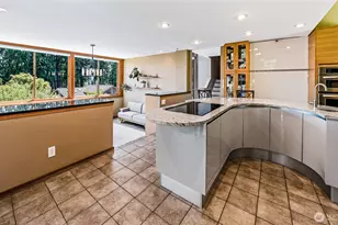 9426 SE 52nd St, Mercer Island, WA 98040 - Photo 6