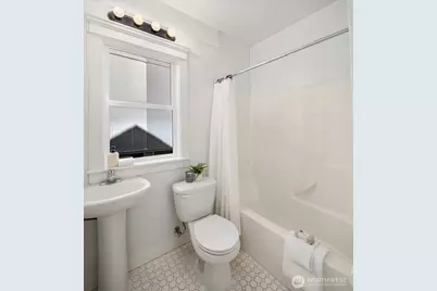 1132 NW 56th Street, Seattle, WA 98107 - Photo 16