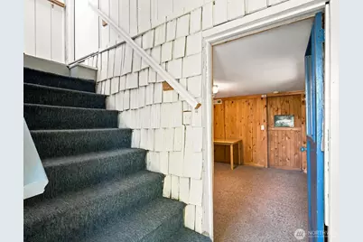 803 S 10th Street, Mount Vernon, WA 98274 - Photo 20