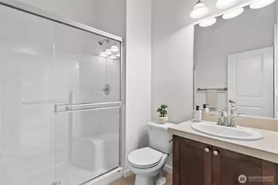 16198 SE 51st Place, Bellevue, WA 98006 - Photo 18