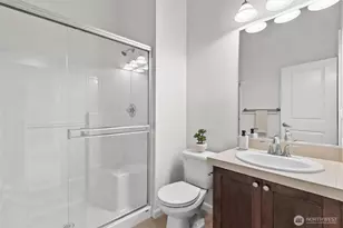 16198 SE 51st Pl, Bellevue, WA 98006 - Photo 18