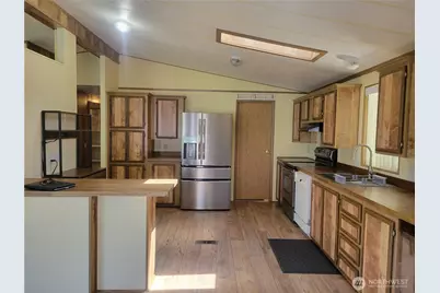 1427 100th Street SW #82, Everett, WA 98204 - Photo 4